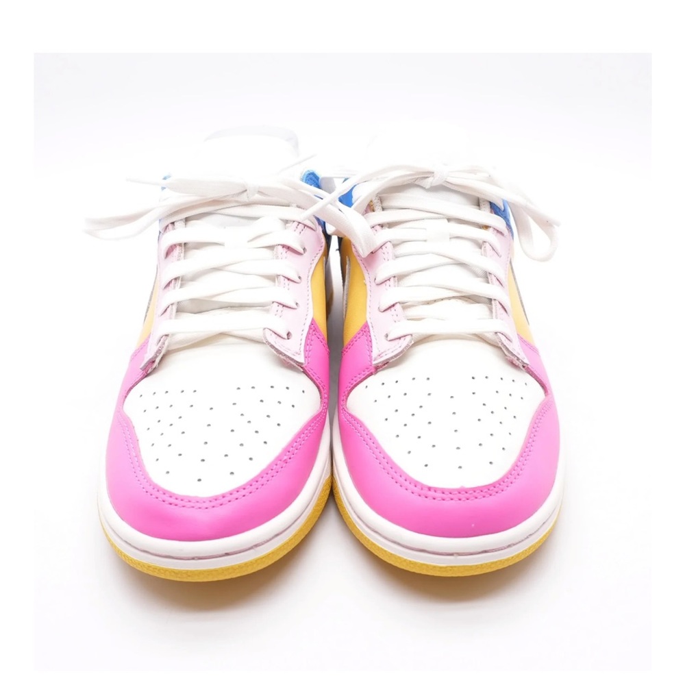 Women Nike Dunk low